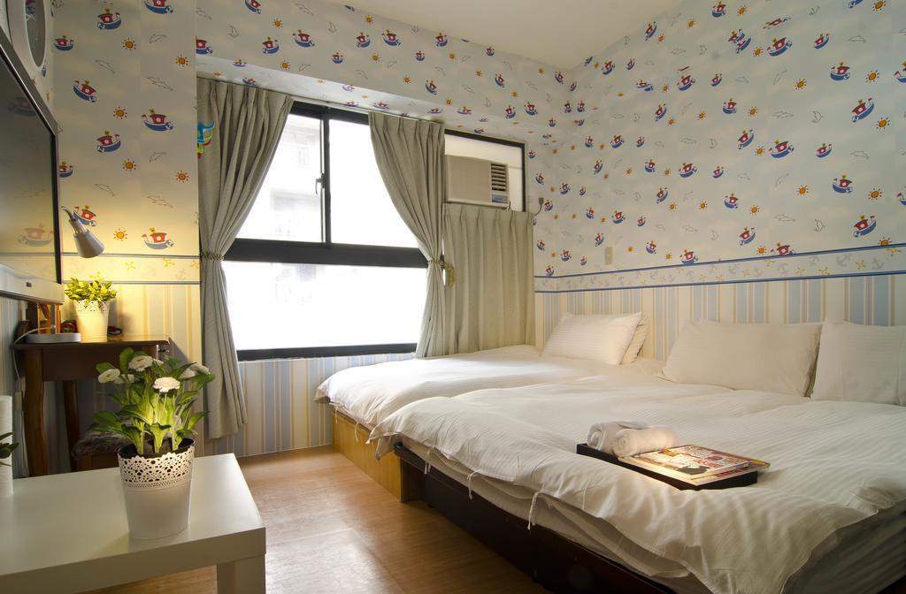 Star Hostel Taichung Exteriör bild