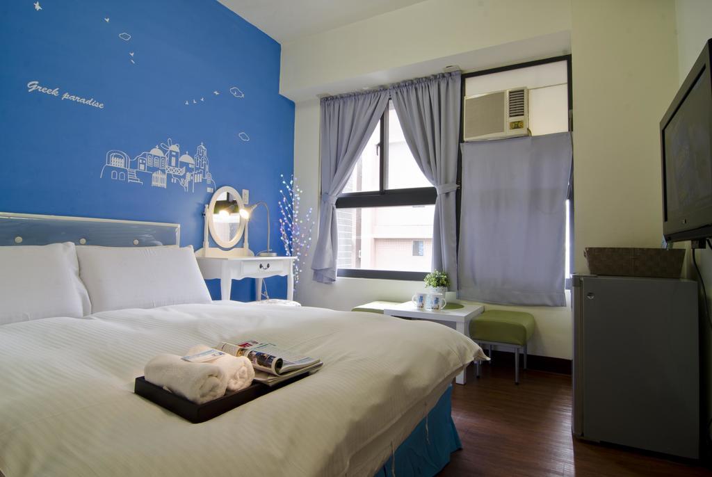 Star Hostel Taichung Exteriör bild